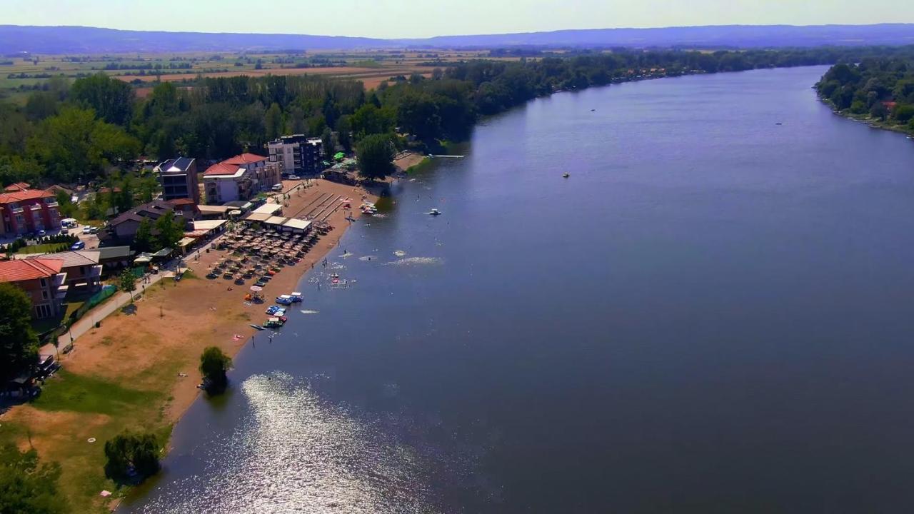 Siesta Srebrno Jezero Aparthotel Veliko Gradište Εξωτερικό φωτογραφία